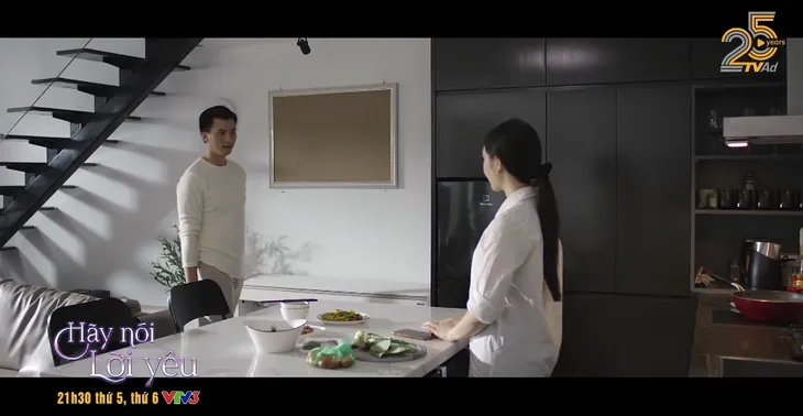 Hãy nói lời yêu - Tập 10: Bình bắt gặp My chụp ảnh tình cảm với trai lạ giữa thanh thiên bạch nhật - Ảnh 7. Hãy nói lời yêu - Tập 10: Bình bắt gặp My chụp ảnh tình cảm với trai lạ giữa thanh thiên bạch nhật - Ảnh 7.