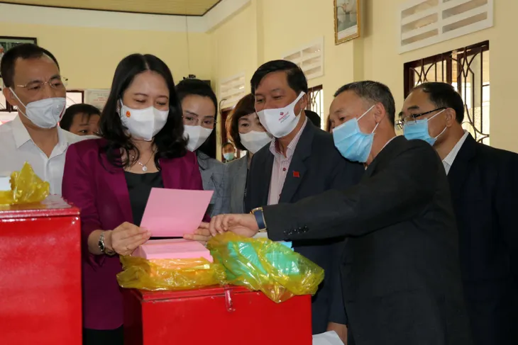 Phó Chủ tịch nước Võ Thị Ánh Xuân: Lâm Đồng phát huy lợi thế sẵn có để phục vụ bầu cử - Ảnh 1. Phó Chủ tịch nước Võ Thị Ánh Xuân: Lâm Đồng phát huy lợi thế sẵn có để phục vụ bầu cử - Ảnh 1.