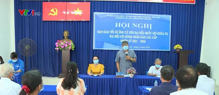 Đảm bảo an toàn phòng dịch COVID-19 khi vận động người dân đi bầu cử - Ảnh 1. Đảm bảo an toàn phòng dịch COVID-19 khi vận động người dân đi bầu cử - Ảnh 1.