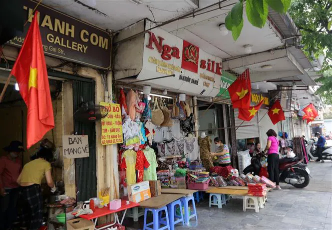 Bầu cử QH và HĐND: Hà Nội hân hoan đón ngày hội lớn - Ảnh 8. Bầu cử QH và HĐND: Hà Nội hân hoan đón ngày hội lớn - Ảnh 8.