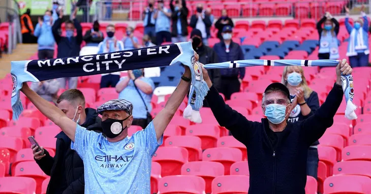 CĐV Man City sẽ được tài trợ đi xem chung kết Champions League - Ảnh 2. CĐV Man City sẽ được tài trợ đi xem chung kết Champions League - Ảnh 2.