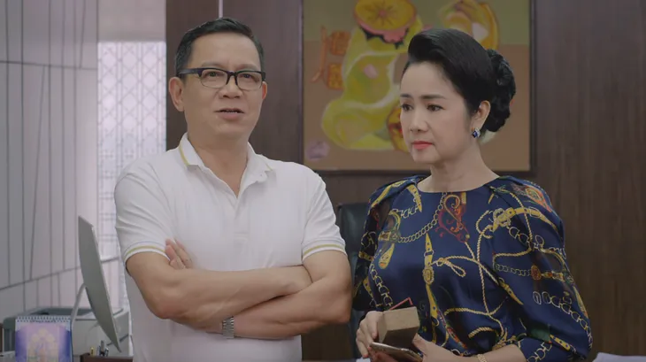 Hướng dương ngược nắng - Tập 68: Hoàng ôm hôn Minh tới tấp, Trí chốt đơn Ngọc, chỉ còn Châu - Kiên cứ mãi dùng dằng - Ảnh 31. Hướng dương ngược nắng - Tập 68: Hoàng ôm hôn Minh tới tấp, Trí chốt đơn Ngọc, chỉ còn Châu - Kiên cứ mãi dùng dằng - Ảnh 31.