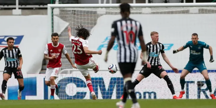 Newcastle 0-2 Arsenal: Chạy đà cho bán kết lượt về Europa League - Ảnh 1. Newcastle 0-2 Arsenal: Chạy đà cho bán kết lượt về Europa League - Ảnh 1.