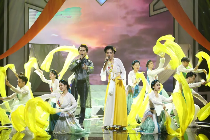 Trời sinh một cặp: Thái Sơn dẫn đầu, dắt tay top 4 vào bán kết - Ảnh 6. Trời sinh một cặp: Thái Sơn dẫn đầu, dắt tay top 4 vào bán kết - Ảnh 6.