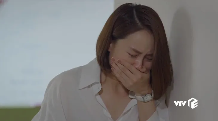 Hướng dương ngược nắng: Khán giả khóc một dòng sông vì 5 bức thư Kiên gửi Châu - Ảnh 5. Hướng dương ngược nắng: Khán giả khóc một dòng sông vì 5 bức thư Kiên gửi Châu - Ảnh 5.