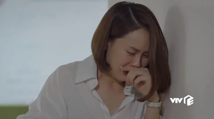 Hướng dương ngược nắng: Khán giả khóc một dòng sông vì 5 bức thư Kiên gửi Châu - Ảnh 6. Hướng dương ngược nắng: Khán giả khóc một dòng sông vì 5 bức thư Kiên gửi Châu - Ảnh 6.