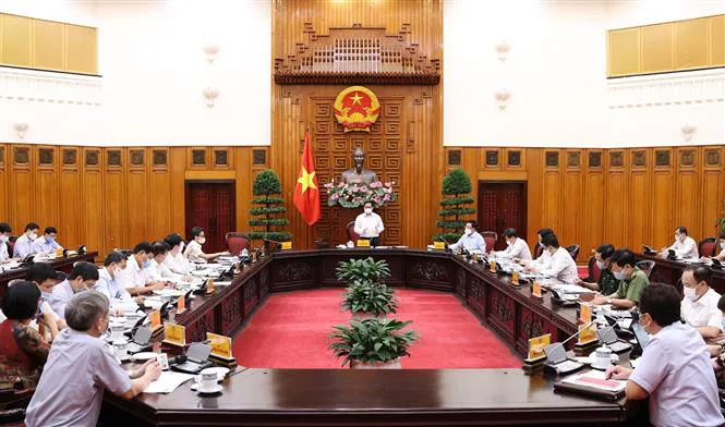 Thần tốc, quyết liệt, hiệu quả hơn nữa trong phòng, chống dịch COVID-19 - Ảnh 1. Thần tốc, quyết liệt, hiệu quả hơn nữa trong phòng, chống dịch COVID-19 - Ảnh 1.