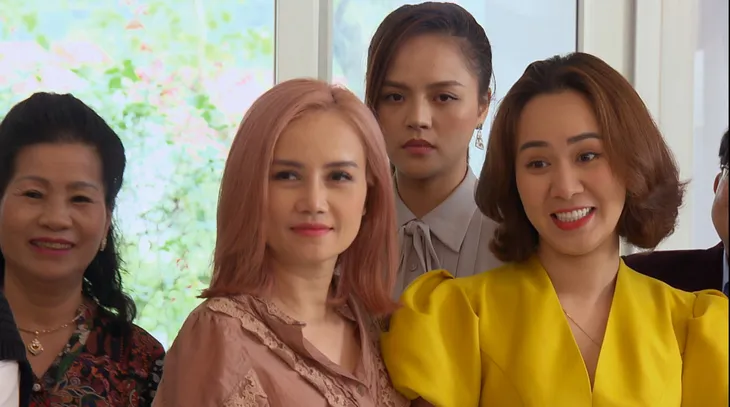 Hương vị tình thân - Tập 24: Bà Dần ngập trong quà mừng thọ, riêng quà của Nam đặc biệt nhất - Ảnh 2. Hương vị tình thân - Tập 24: Bà Dần ngập trong quà mừng thọ, riêng quà của Nam đặc biệt nhất - Ảnh 2.