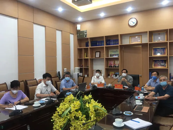 Có 65 bệnh nhân COVID-19 tiên lượng nặng, 21 ca nguy kịch - Ảnh 1. Có 65 bệnh nhân COVID-19 tiên lượng nặng, 21 ca nguy kịch - Ảnh 1.