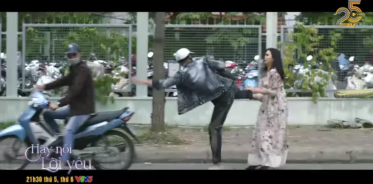 Hãy nói lời yêu - Tập 12: Ông Tín đòi ly hôn, bà Hoài thuê người hại nhân tình của chồng sảy thai? - Ảnh 8. Hãy nói lời yêu - Tập 12: Ông Tín đòi ly hôn, bà Hoài thuê người hại nhân tình của chồng sảy thai? - Ảnh 8.