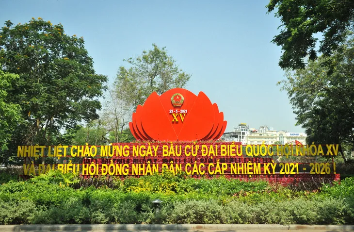 Thủ đô Hà Nội hân hoan, phấn khởi trước ngày hội toàn dân - Ảnh 3. Thủ đô Hà Nội hân hoan, phấn khởi trước ngày hội toàn dân - Ảnh 3.