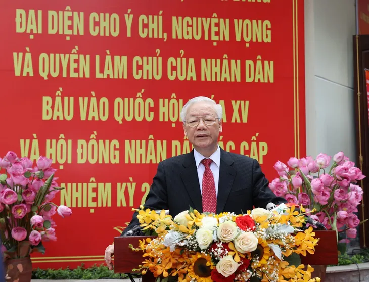 Tổng Bí thư Nguyễn Phú Trọng bỏ phiếu bầu cử đại biểu Quốc hội khoá XV và HĐND các cấp - Ảnh 3. Tổng Bí thư Nguyễn Phú Trọng bỏ phiếu bầu cử đại biểu Quốc hội khoá XV và HĐND các cấp - Ảnh 3.