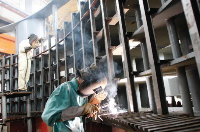 Sắp xếp, xử lý lại nhà đất để đẩy nhanh cổ phần hóa doanh nghiệp - Ảnh 1. Sắp xếp, xử lý lại nhà đất để đẩy nhanh cổ phần hóa doanh nghiệp - Ảnh 1.
