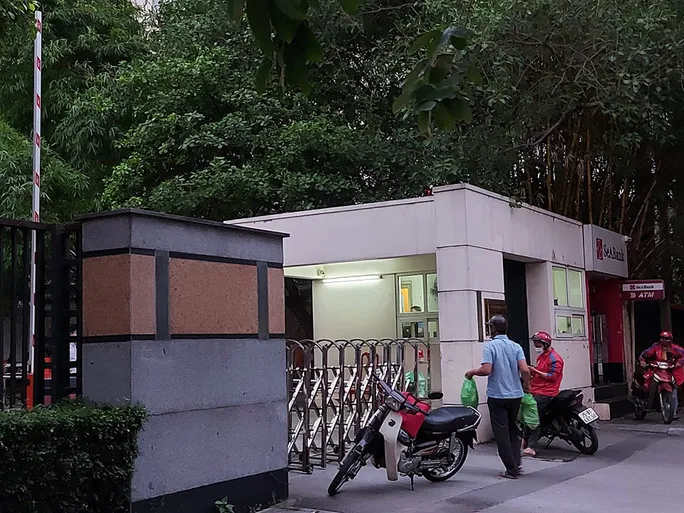 Phong tỏa tạm thời Bộ Tài nguyên - Môi trường do có ca nghi mắc COVID-19 - Ảnh 1. Phong tỏa tạm thời Bộ Tài nguyên - Môi trường do có ca nghi mắc COVID-19 - Ảnh 1.