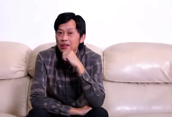 Nghệ sĩ Hoài Linh chậm trễ trao tiền từ thiện có vi phạm các quy định pháp luật? - Ảnh 1. Nghệ sĩ Hoài Linh chậm trễ trao tiền từ thiện có vi phạm các quy định pháp luật? - Ảnh 1.