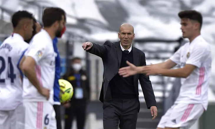 NÓNG: Zidane quyết định chia tay Real Madrid - Ảnh 1. NÓNG: Zidane quyết định chia tay Real Madrid - Ảnh 1.
