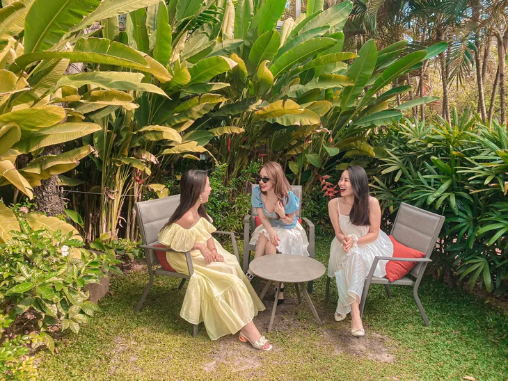 Dàn diễn viên Việt tuần qua: Hồng Diễm chỉ ở nhà, Phương Oanh tự nhủ bớt nghe bớt nói bớt nhìn - Ảnh 12. Dàn diễn viên Việt tuần qua: Hồng Diễm chỉ ở nhà, Phương Oanh tự nhủ bớt nghe bớt nói bớt nhìn - Ảnh 12.