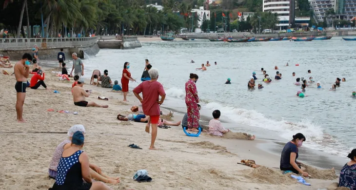 Vũng Tàu: Tăng cường xử lý vi phạm, kích hoạt nhiều biện pháp phòng chống dịch - Ảnh 1. Vũng Tàu: Tăng cường xử lý vi phạm, kích hoạt nhiều biện pháp phòng chống dịch - Ảnh 1.
