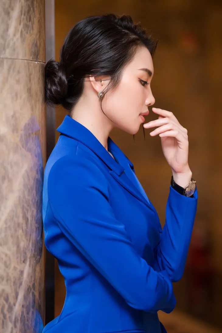 Dàn MC, BTV mê tóc dài: Thụy Vân biến hóa, Hoài Anh cuốn hút, Thu Hương lại than dày - Ảnh 32. Dàn MC, BTV mê tóc dài: Thụy Vân biến hóa, Hoài Anh cuốn hút, Thu Hương lại than dày - Ảnh 32.