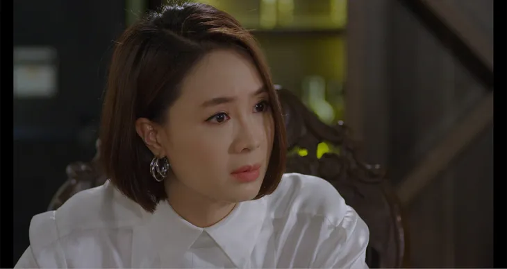 Hướng dương ngược nắng - Tập 61: Ngọc điên rồ tỏ tình với Trí rồi bị phũ, Phúc dằn mặt Hoàng thấy xứng đáng thì đến với Minh - Ảnh 17. Hướng dương ngược nắng - Tập 61: Ngọc điên rồ tỏ tình với Trí rồi bị phũ, Phúc dằn mặt Hoàng thấy xứng đáng thì đến với Minh - Ảnh 17.