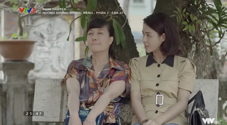 Hướng dương ngược nắng - Tập 61: Ngọc điên rồ tỏ tình với Trí rồi bị phũ, Phúc dằn mặt Hoàng thấy xứng đáng thì đến với Minh - Ảnh 1. Hướng dương ngược nắng - Tập 61: Ngọc điên rồ tỏ tình với Trí rồi bị phũ, Phúc dằn mặt Hoàng thấy xứng đáng thì đến với Minh - Ảnh 1.