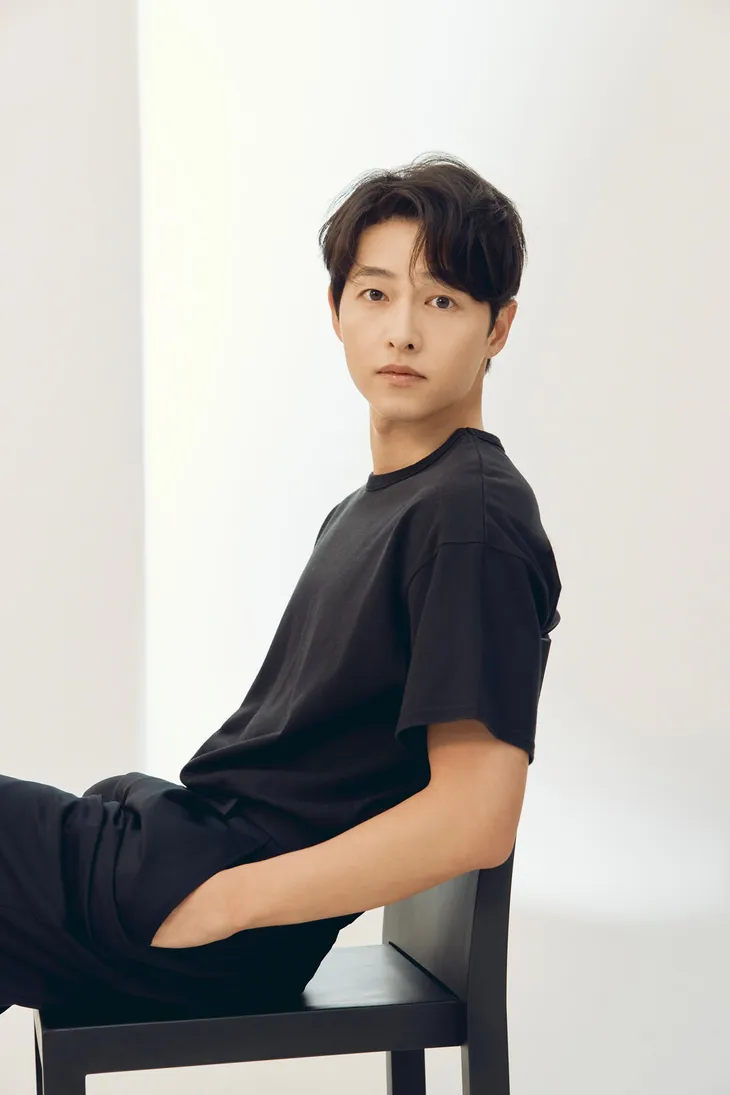 Song Joong Ki nói về Vincenzo: Tôi nghĩ mình diễn hài rất tệ - Ảnh 2. Song Joong Ki nói về Vincenzo: Tôi nghĩ mình diễn hài rất tệ - Ảnh 2.