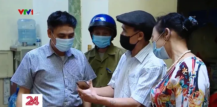 Tăng cường vai trò của tổ COVID-19 cộng đồng trong phòng, chống dịch - Ảnh 1. Tăng cường vai trò của tổ COVID-19 cộng đồng trong phòng, chống dịch - Ảnh 1.