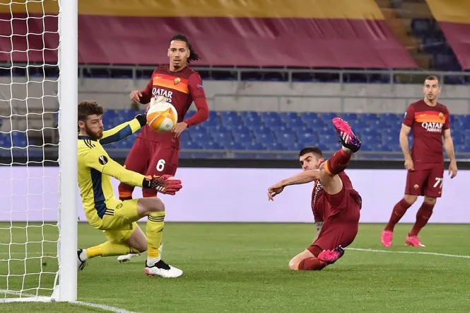 HLV Solskjaer hết lời khen ngợi Cavani và De Gea - Ảnh 2. HLV Solskjaer hết lời khen ngợi Cavani và De Gea - Ảnh 2.