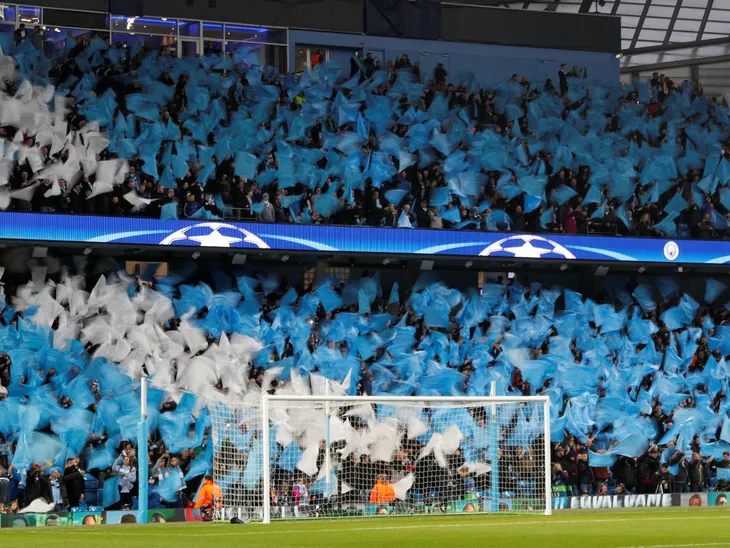 Thủ tướng Anh đề nghị đá chung kết Champions League tại Anh - Ảnh 3. Thủ tướng Anh đề nghị đá chung kết Champions League tại Anh - Ảnh 3.