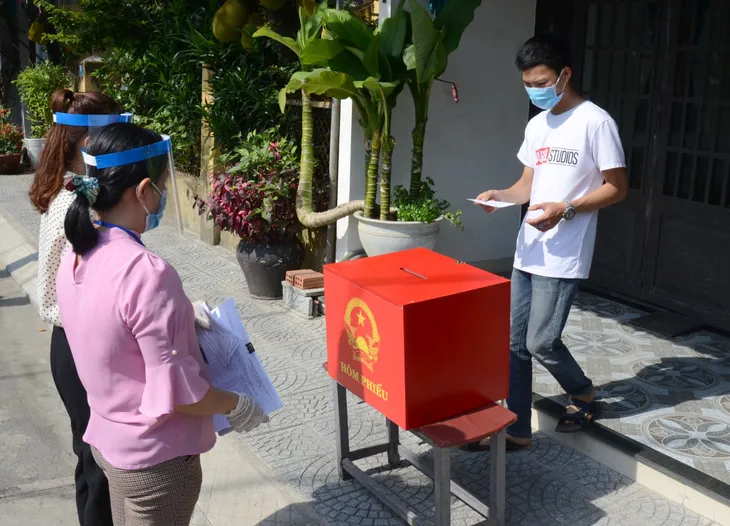 Đà Nẵng chủ động các phương án đảm bảo an toàn phòng, chống dịch trong quá trình bầu cử - Ảnh 5.