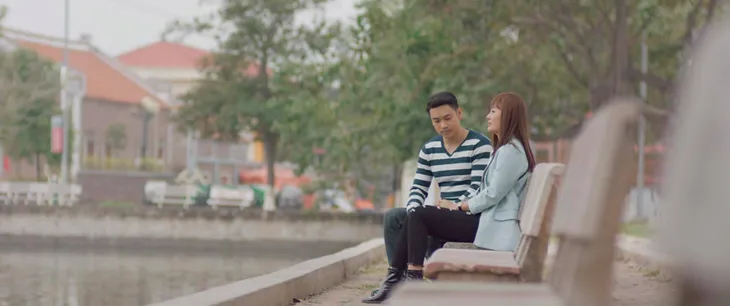 Mùa hoa tìm lại - Tập 4: Lệ (Thanh Hương) giả vờ đầu tư mua đất hòng gài bẫy vợ chồng chú thím - Ảnh 14. Mùa hoa tìm lại - Tập 4: Lệ (Thanh Hương) giả vờ đầu tư mua đất hòng gài bẫy vợ chồng chú thím - Ảnh 14.