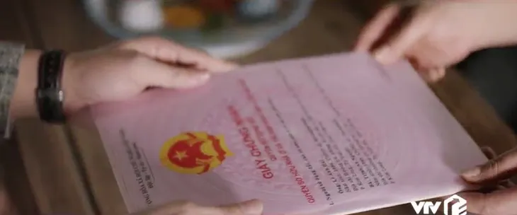 Mùa hoa tìm lại - Tập 4: Lệ (Thanh Hương) giả vờ đầu tư mua đất hòng gài bẫy vợ chồng chú thím - Ảnh 11. Mùa hoa tìm lại - Tập 4: Lệ (Thanh Hương) giả vờ đầu tư mua đất hòng gài bẫy vợ chồng chú thím - Ảnh 11.