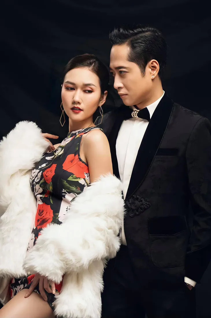 Mùa hoa tìm lại: Ngắm bộ ảnh cực đẹp đôi của tiểu thư Hương Giang và chạn vương Mạnh Hưng - Ảnh 13. Mùa hoa tìm lại: Ngắm bộ ảnh cực đẹp đôi của tiểu thư Hương Giang và chạn vương Mạnh Hưng - Ảnh 13.