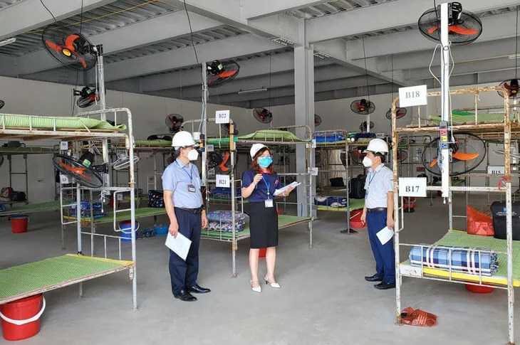 Gần 13.000 công nhân, người lao động tại Bắc Ninh theo dõi trang Zalo chống dịch COVID-19 - Ảnh 3. Gần 13.000 công nhân, người lao động tại Bắc Ninh theo dõi trang Zalo chống dịch COVID-19 - Ảnh 3.