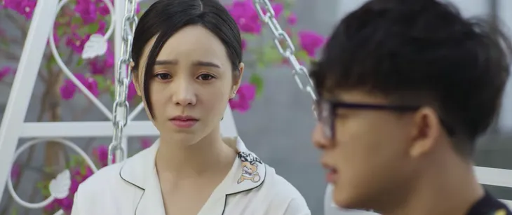 Hãy nói lời yêu - Tập 18: Minh (Quang Anh) cô đơn trong chính gia đình mình - Ảnh 2. Hãy nói lời yêu - Tập 18: Minh (Quang Anh) cô đơn trong chính gia đình mình - Ảnh 2.