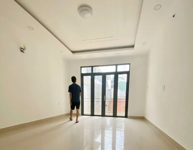 Dịch vụ cho thuê nhà trọ ở TP Hồ Chí Minh lao đao vì dịch bệnh, hết thời “hốt bạc” - Ảnh 2. Dịch vụ cho thuê nhà trọ ở TP Hồ Chí Minh lao đao vì dịch bệnh, hết thời “hốt bạc” - Ảnh 2.