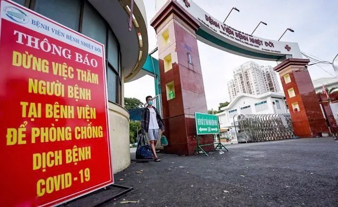 Phong tỏa Bệnh viện Bệnh nhiệt đới Thành phố Hồ Chí Minh - Ảnh 2. Phong tỏa Bệnh viện Bệnh nhiệt đới Thành phố Hồ Chí Minh - Ảnh 2.