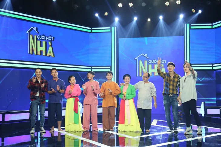 Tin vào Thanh Duy, Khánh Phương, Châu Gia Kiệt thua không kịp gỡ trong Người một nhà - Ảnh 1. Tin vào Thanh Duy, Khánh Phương, Châu Gia Kiệt thua không kịp gỡ trong Người một nhà - Ảnh 1.