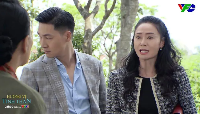 Hương vị tình thân - Tập 43: Bà Xuân (Quách Thu Phương) yêu cầu họp gia đình khẩn cấp - Ảnh 1. Hương vị tình thân - Tập 43: Bà Xuân (Quách Thu Phương) yêu cầu họp gia đình khẩn cấp - Ảnh 1.