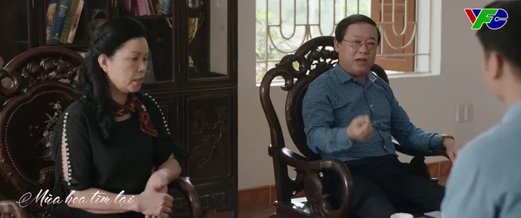 Mùa hoa tìm lại - Tập 11: Bố khuyên từ bỏ Lệ với lý lẽ thuyết phục, Việt sẽ xuôi theo? - Ảnh 2. Mùa hoa tìm lại - Tập 11: Bố khuyên từ bỏ Lệ với lý lẽ thuyết phục, Việt sẽ xuôi theo? - Ảnh 2.