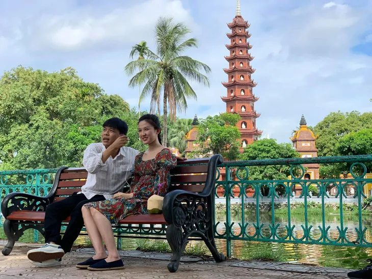 Phim mới Điều em chưa biết: Trung ruồi sánh đôi cùng Lương Thanh? - Ảnh 1. Phim mới Điều em chưa biết: Trung ruồi sánh đôi cùng Lương Thanh? - Ảnh 1.