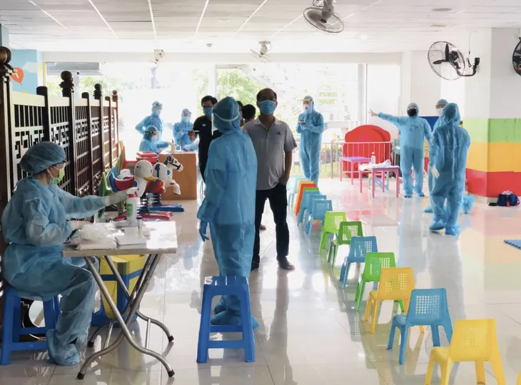 HCDC: Hãy xem người đối diện như một F0 - Ảnh 1.