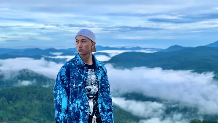 Diễn viên Anh Vũ chất lừ từ màn ảnh cho đến ngoài đời - Ảnh 2. Diễn viên Anh Vũ chất lừ từ màn ảnh cho đến ngoài đời - Ảnh 2.