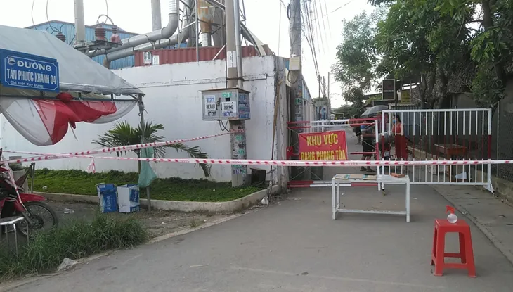 Bình Dương phong tỏa toàn bộ một phường với 50.000 người dân - Ảnh 1. Bình Dương phong tỏa toàn bộ một phường với 50.000 người dân - Ảnh 1.