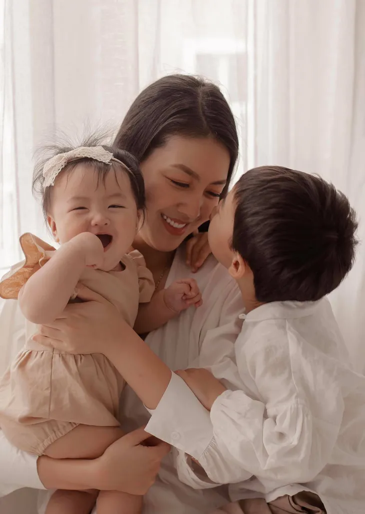 BTV Hồng Nhung: Nghề dạy mình lớn, mà càng lớn lại càng muốn học - Ảnh 5. BTV Hồng Nhung: Nghề dạy mình lớn, mà càng lớn lại càng muốn học - Ảnh 5.