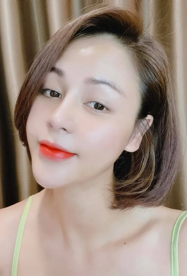 Diễn viên Việt tuần qua: Quỳnh Nga đọ độ sexy với Quỳnh Kool - Ảnh 11. Diễn viên Việt tuần qua: Quỳnh Nga đọ độ sexy với Quỳnh Kool - Ảnh 11.