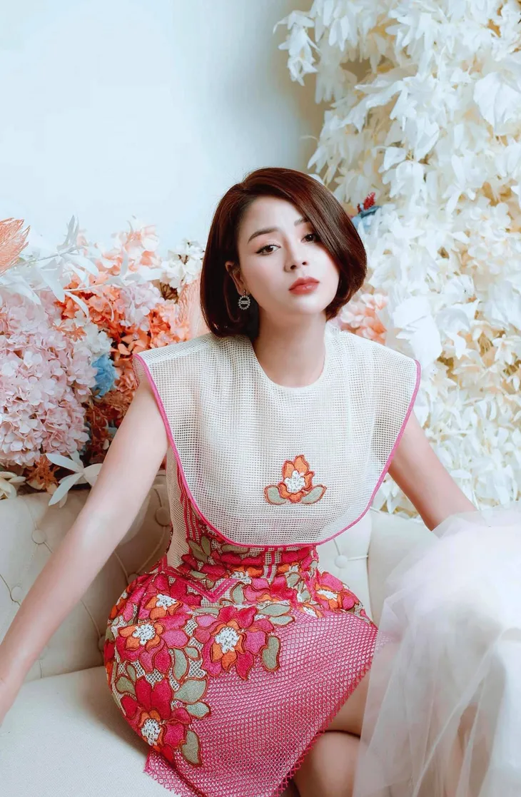 Diễn viên Việt tuần qua: Quỳnh Nga đọ độ sexy với Quỳnh Kool - Ảnh 12. Diễn viên Việt tuần qua: Quỳnh Nga đọ độ sexy với Quỳnh Kool - Ảnh 12.