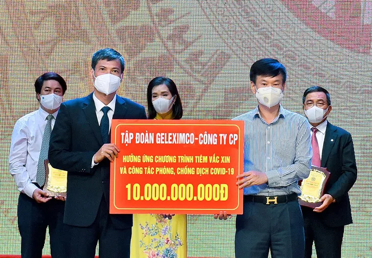 Tập đoàn Geleximco và ngân hàng An Bình chung tay đẩy lùi dịch COVID-19 - Ảnh 2. Tập đoàn Geleximco và ngân hàng An Bình chung tay đẩy lùi dịch COVID-19 - Ảnh 2.