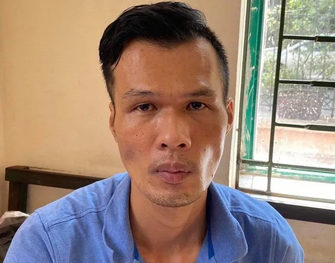Bắt đối tượng chuyên đóng giả nhân viên văn phòng trộm cắp tài sản ở chung cư - Ảnh 1. Bắt đối tượng chuyên đóng giả nhân viên văn phòng trộm cắp tài sản ở chung cư - Ảnh 1.