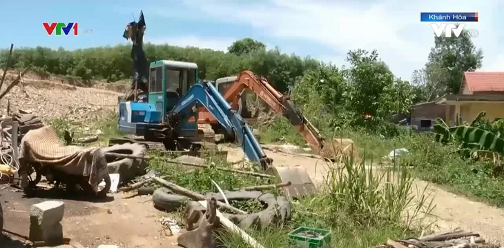 Ngăn chặn cơn sốt san ủi, phân lô đất nền trái phép - Ảnh 1. Ngăn chặn cơn sốt san ủi, phân lô đất nền trái phép - Ảnh 1.